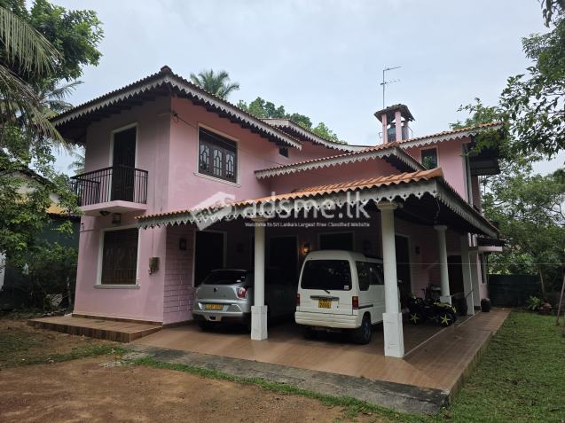 House near Kadawatha expressway for rent