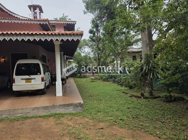 House near Kadawatha expressway for rent