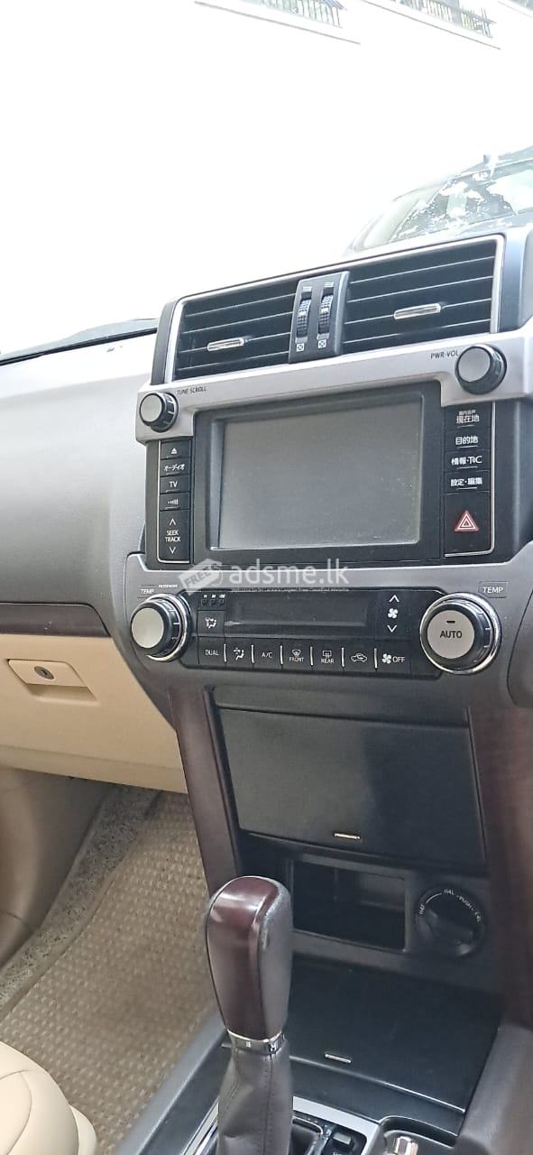 Toyota Land Cruiser Prado 2015 (Used)