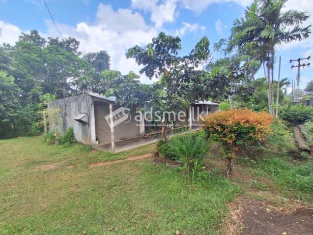 Road facing Prime Commercial or Residential Land for Sale in Bandaragama