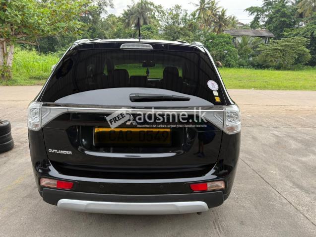 Mitsubishi Outlander 2014 (Used)