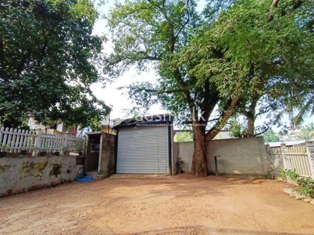 Solidly Built Three-Storied House for Sale – Kiribathgoda.