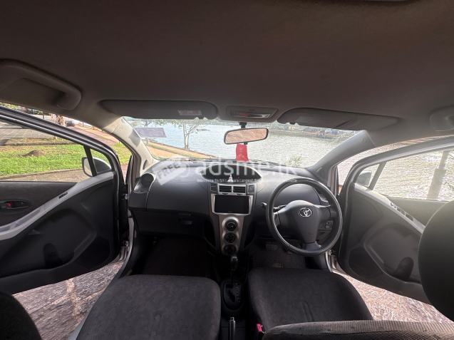 Toyota Vitz 2008 (Used)