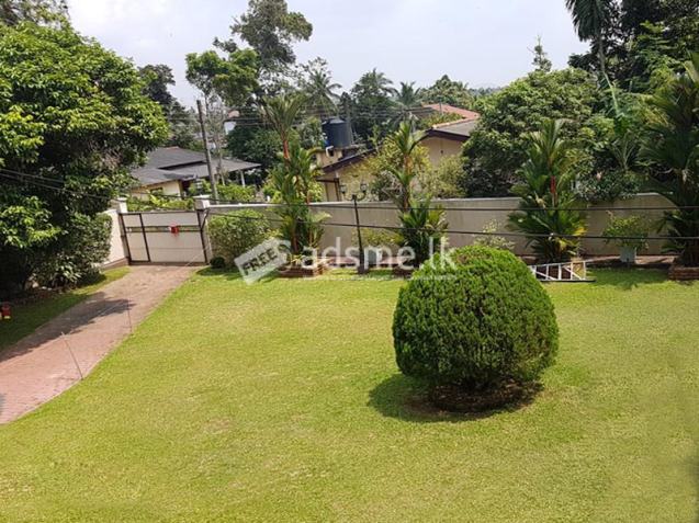 Spacious 2-Storey House for Rent – Rapidly Developing Kadawatha.