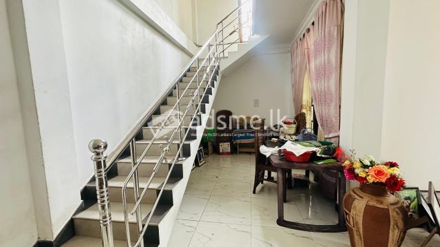 3 Story House For Sale