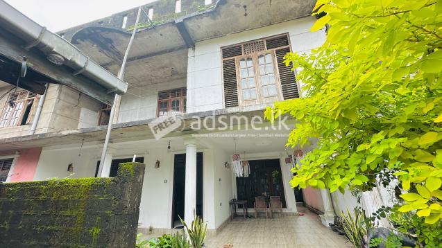 3 Story House For Sale
