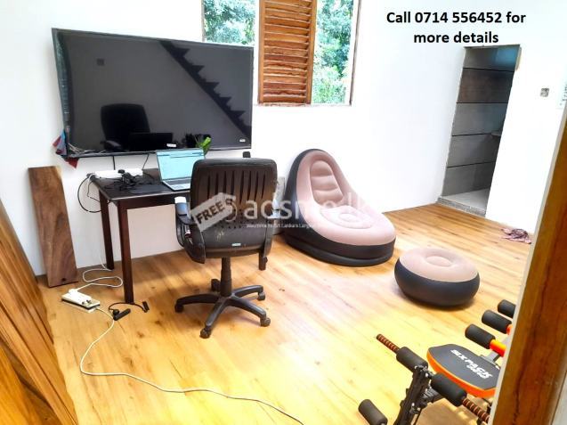 කාමර 4 කින් යුත් දෙමහල් නිවස විකිණීමට