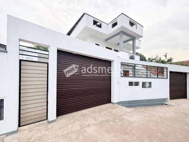 Newly Built 2-Storey House for Sale – Eldeniya, Kadawatha.