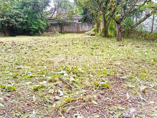 Valuable Semi Commercial Property for Sale in close proximity to Kadawatha Town.