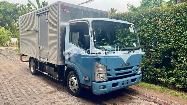 Isuzu ELF 2019