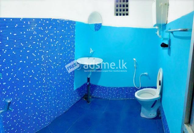Luxury room for a Single person available for Rent in Matara City