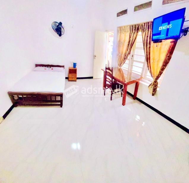 Luxury room for a Single person available for Rent in Matara City