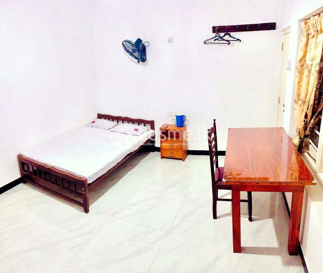 Luxury room for a Single person available for Rent in Matara City