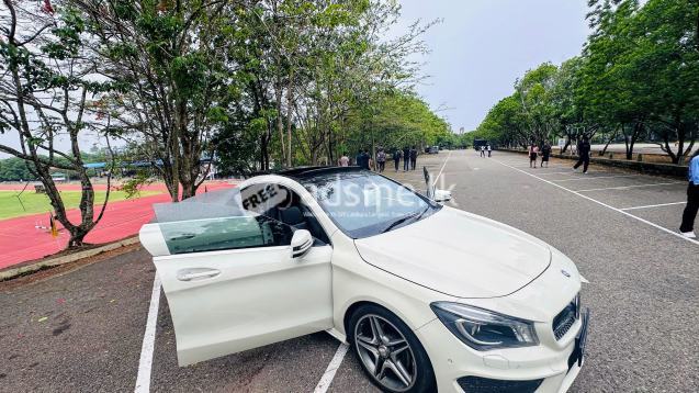 Mercedes Benz CLA 180 2015 (Used)