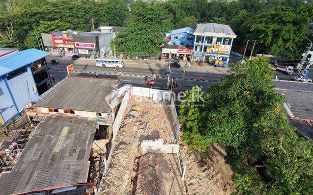 1 Acre Main Road Facing Commercial Land for Sale / Lease in Kiribathgoda