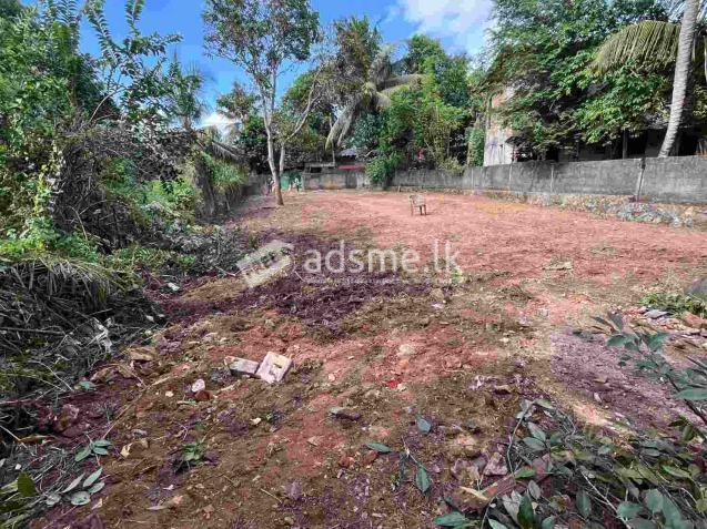 පර්චස් 18ක ඉඩමක් විකිණීමට – සංඝරාජ මාවත, කිරිබත්ගොඩ,වත්‍තල