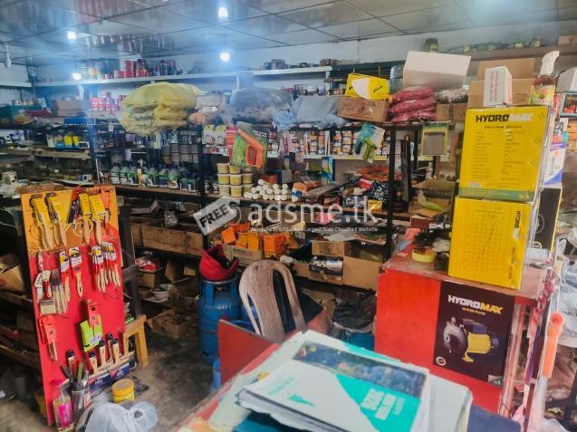 Building & Shop For Sale