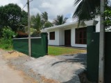 House for sale in Kahathuduwa