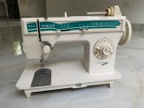 SINGER zigzag sewing machine