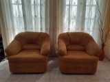 5 seater almost new Sofa Set