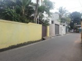 Land with a old house for sale in Nugegoda - Gangodawila